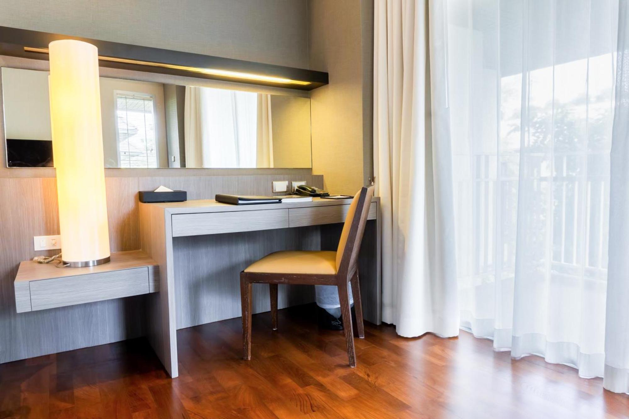 The Park Nine Hotel Srinakarin Bangkok Rom bilde