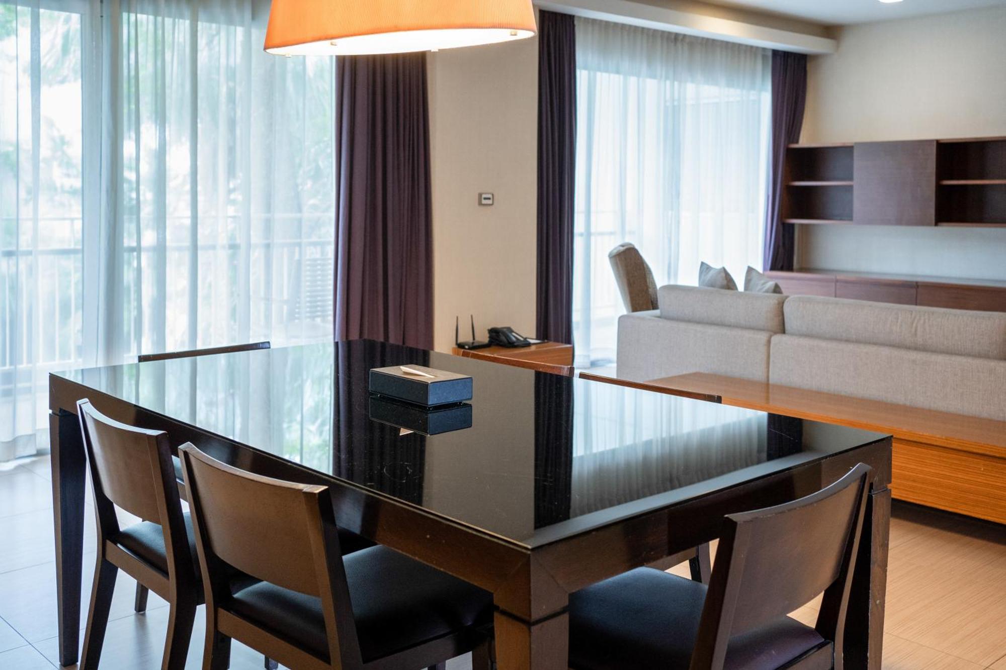 The Park Nine Hotel Srinakarin Bangkok Rom bilde